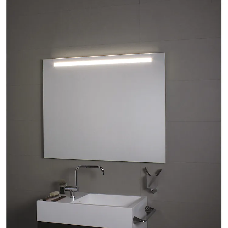 Comfort line led lc0352 specchio lunghezza 140 altezza 70 illuminazione frontale  superiore codice prod: LC0352 product photo